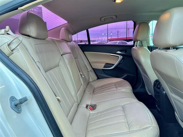 2012 Buick Regal Premium 1