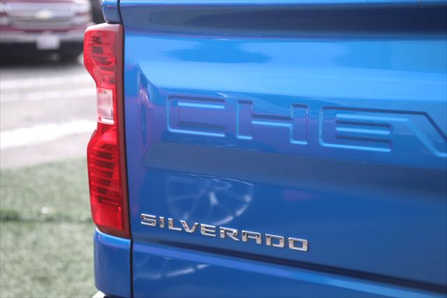2022 Chevrolet Silverado 1500 2WD Crew Cab Standard Bed LT