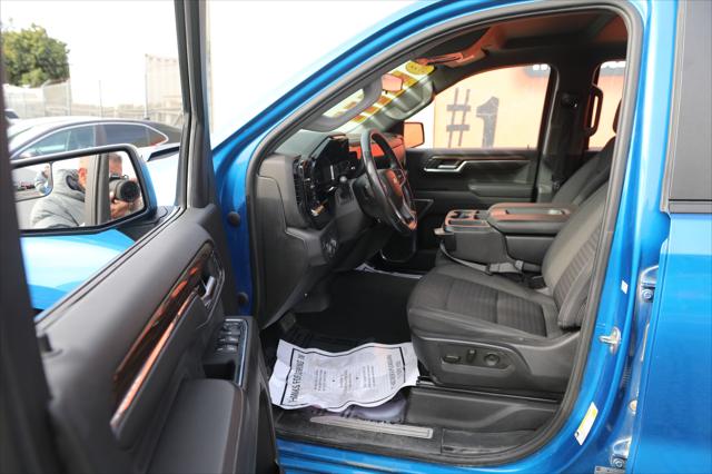 2022 Chevrolet Silverado 1500 2WD Crew Cab Standard Bed LT