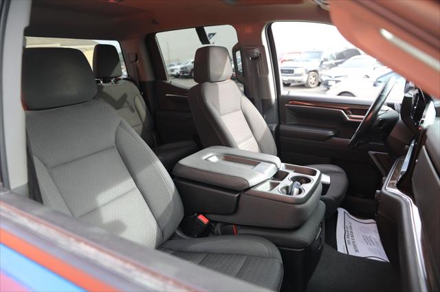 2022 Chevrolet Silverado 1500 2WD Crew Cab Standard Bed LT