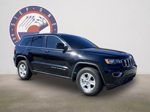 2017 Jeep Grand Cherokee Laredo 4x2