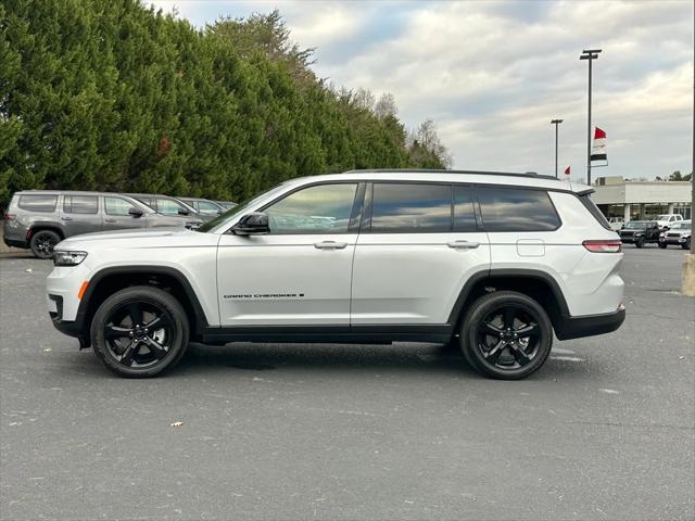 2023 Jeep Grand Cherokee L Altitude 4x4