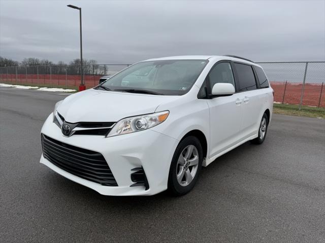 2020 Toyota Sienna LE