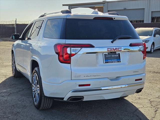 2023 GMC Acadia AWD Denali