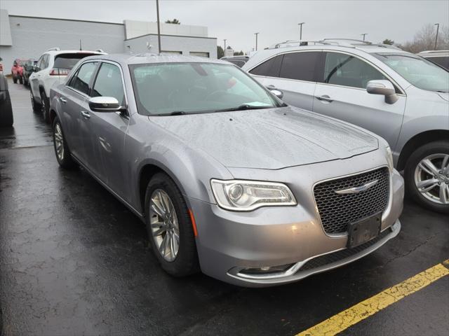 2016 Chrysler 300C Base