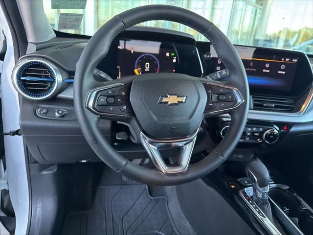 2025 Chevrolet Trax FWD LT