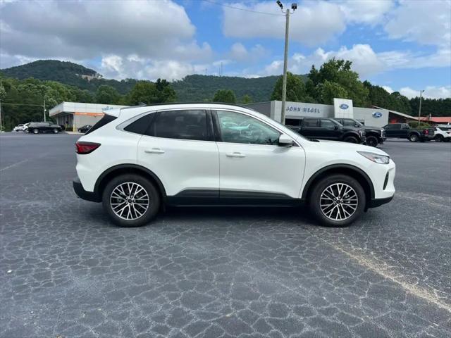 2025 Ford Escape PHEV