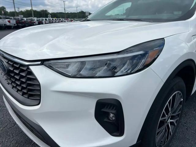 2025 Ford Escape PHEV
