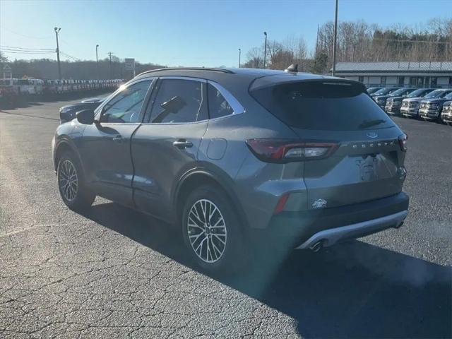 2025 Ford Escape PHEV