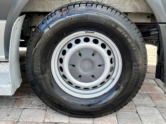 2014 Freightliner Sprinter Normal Roof