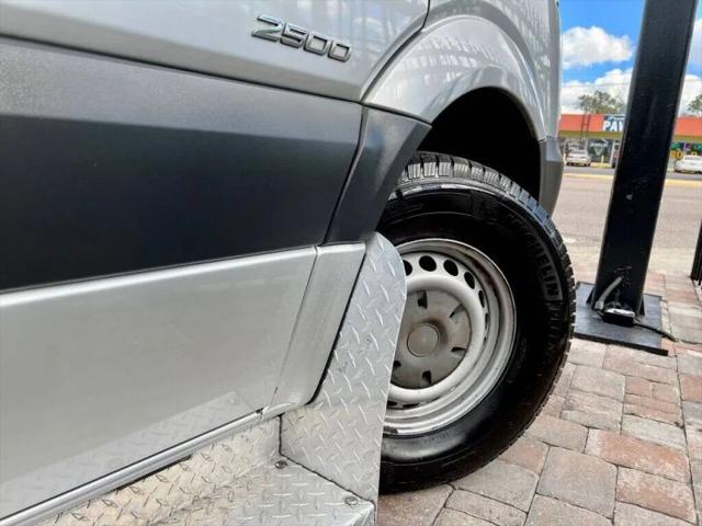 2014 Freightliner Sprinter Normal Roof