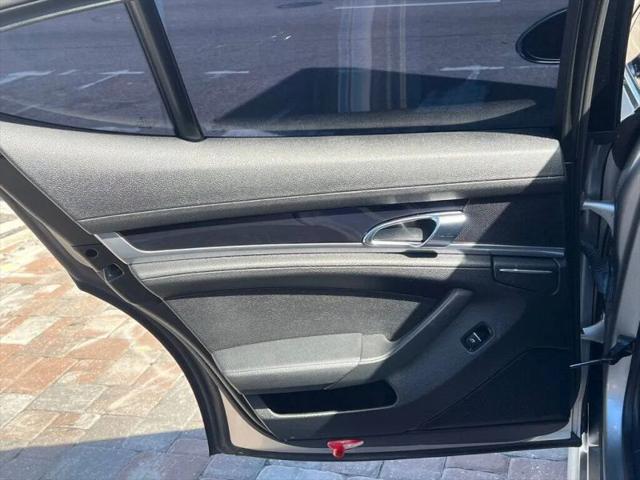 2012 Porsche Panamera S