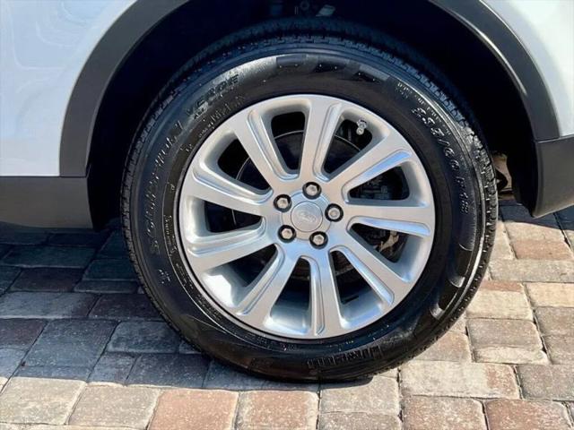 2019 Land Rover Discovery Sport SE