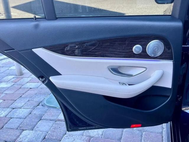 2019 Mercedes-Benz E-CLASS E 300 E 300 Sedan 4D