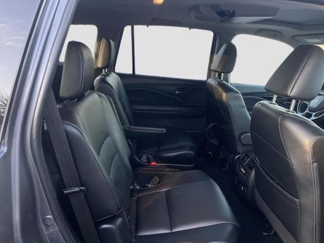 2022 Honda Pilot AWD Touring 7 Passenger