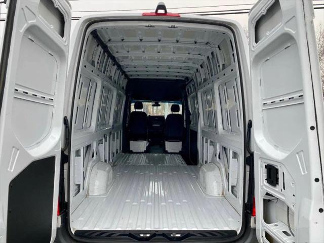 2023 Mercedes-Benz Sprinter 2500 High Roof 4-Cyl Gas