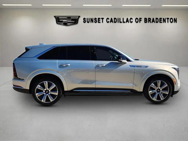 2025 Cadillac Escalade Luxury 2