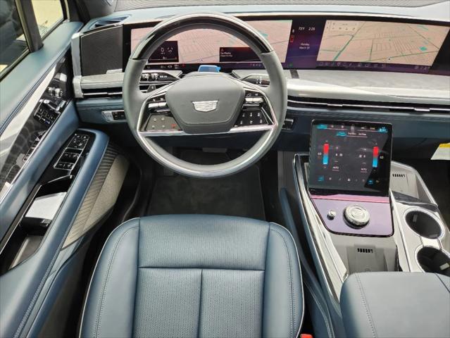 2025 Cadillac Escalade Sport 2