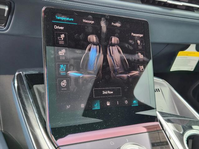 2025 Cadillac Escalade Sport 2