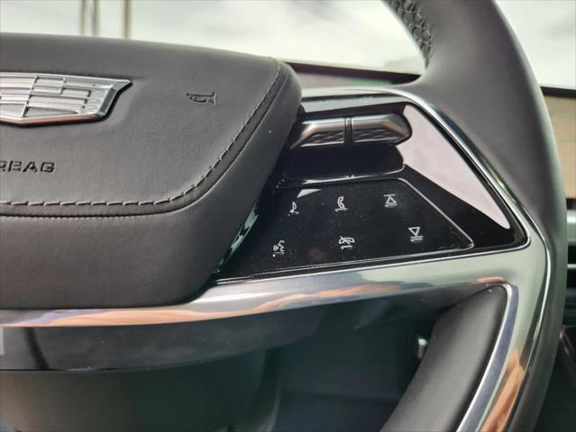 2025 Cadillac Escalade Sport 2