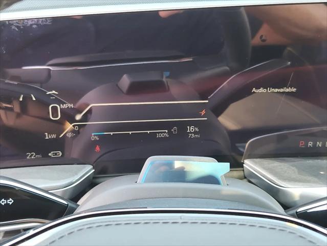 2025 Cadillac Escalade Sport 2