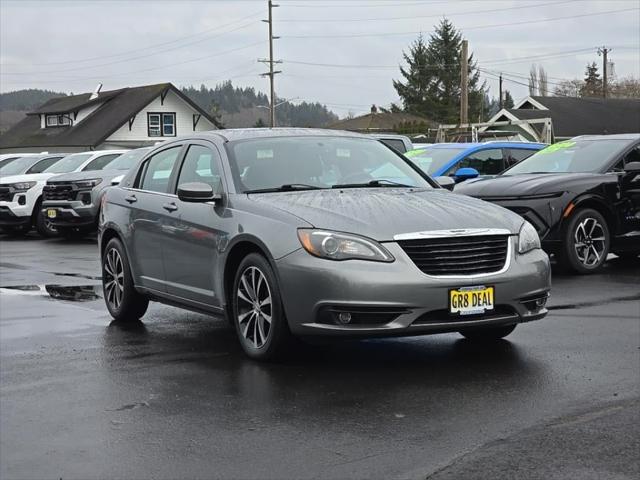 2011 Chrysler 200 S