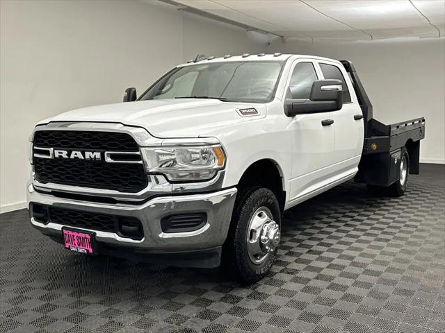 2024 RAM 3500 Chassis Tradesman/SLT/Laramie/Limited