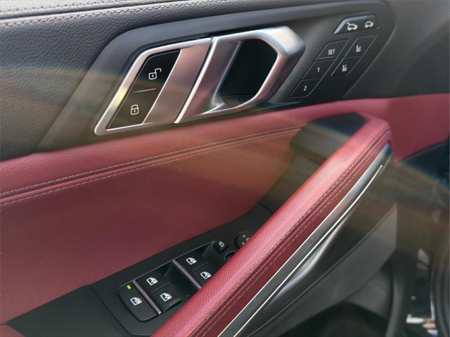 2022 BMW X6 xDrive40i
