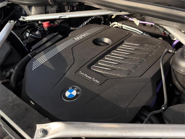 2022 BMW X6 xDrive40i