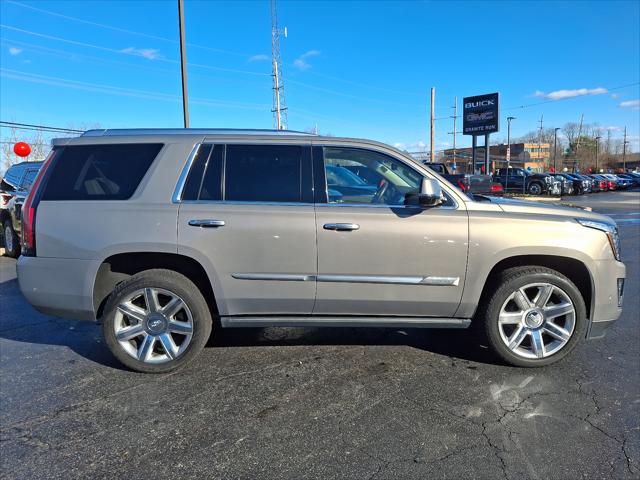2017 Cadillac Escalade Premium Luxury