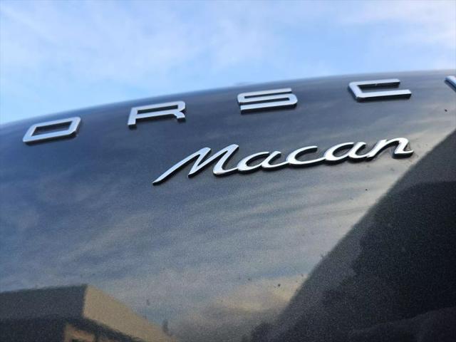 2018 Porsche Macan Sport Edition