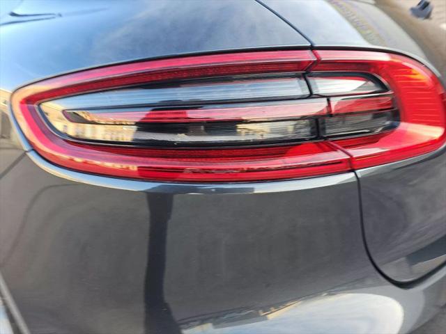 2018 Porsche Macan Sport Edition