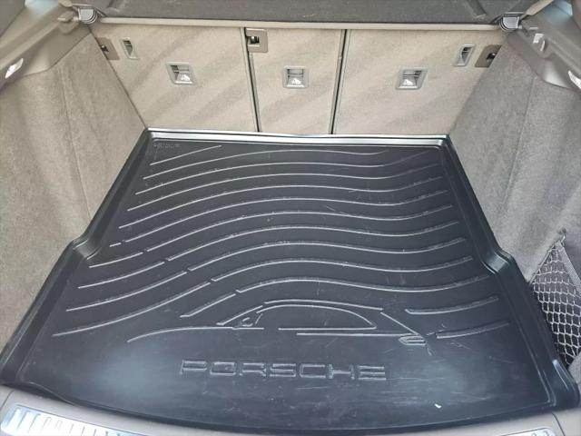 2018 Porsche Macan Sport Edition