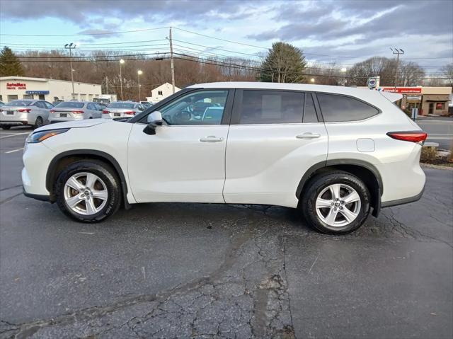 2023 Toyota Highlander LE