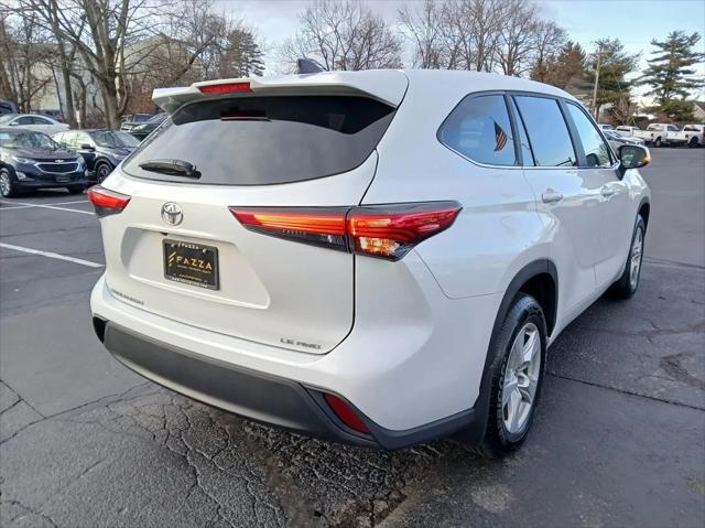 2023 Toyota Highlander LE