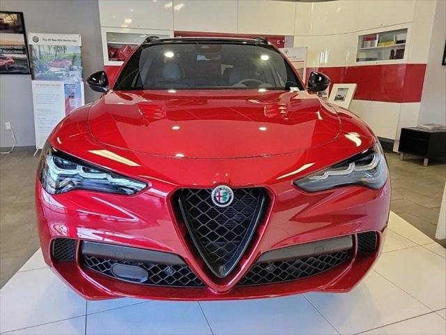 2024 Alfa Romeo Stelvio STELVIO QUADRIFOGLIO AWD 2024 Alfa Romeo Stelvio STELVIO QUADRIFOGLIO AWD