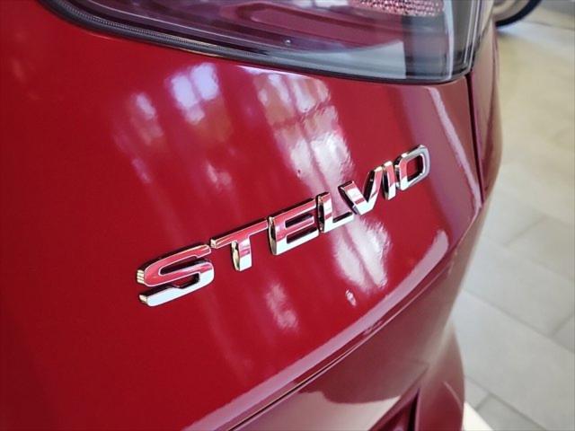 2024 Alfa Romeo Stelvio Quadrifoglio Carbon AWD