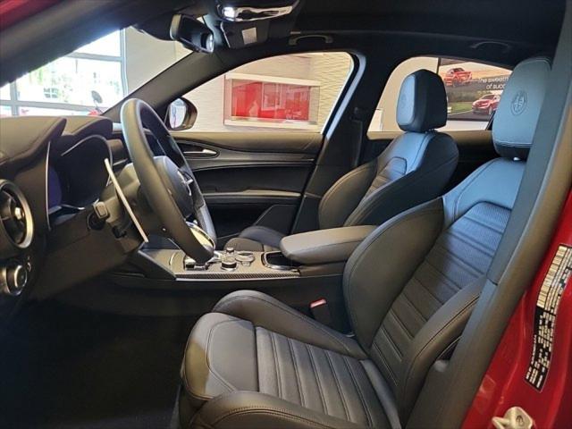 2024 Alfa Romeo Stelvio Quadrifoglio Carbon AWD