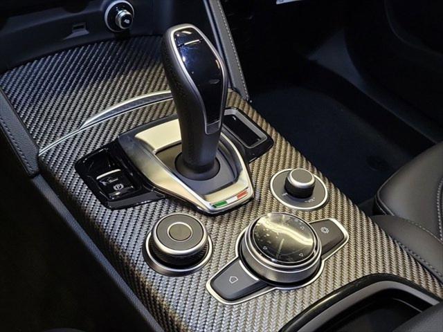 2024 Alfa Romeo Stelvio Quadrifoglio Carbon AWD