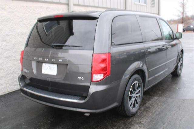 2016 Dodge Grand Caravan R/T