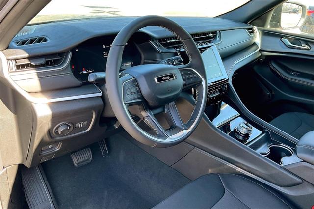 New 2025 Jeep Grand Cherokee For Sale in Millington, TN