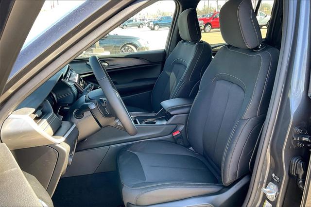 New 2025 Jeep Grand Cherokee For Sale in Millington, TN