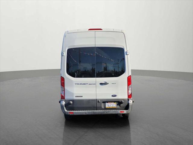 2017 Ford Transit XLT