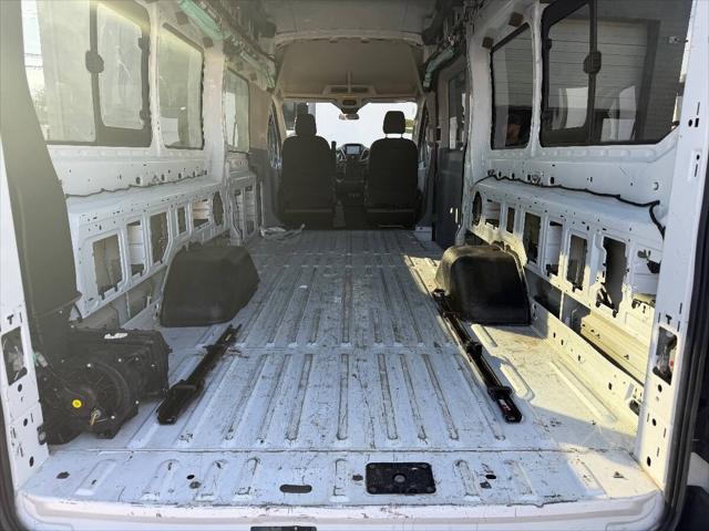 2017 Ford Transit XLT