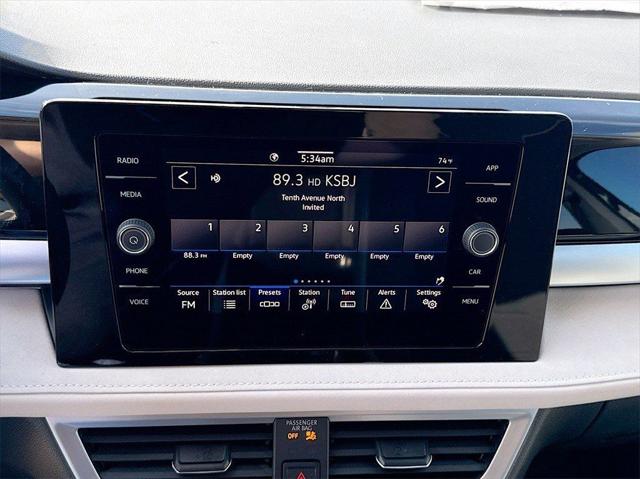 2025 Volkswagen Taos 1.5T SE