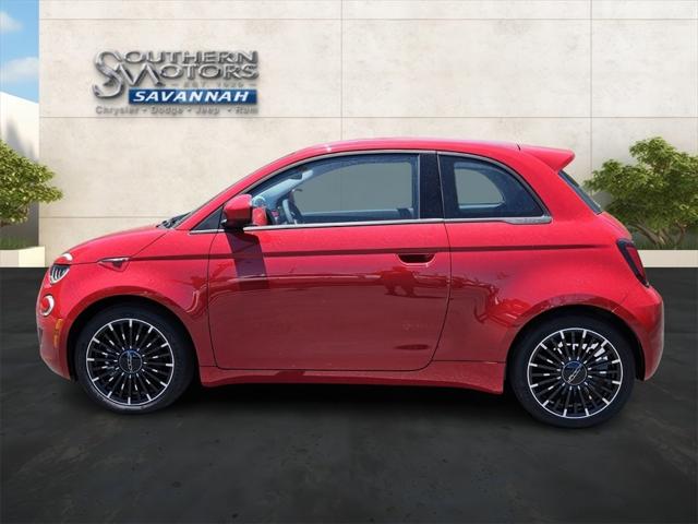 2024 Fiat FIAT 500e 500e INSPI(RED)