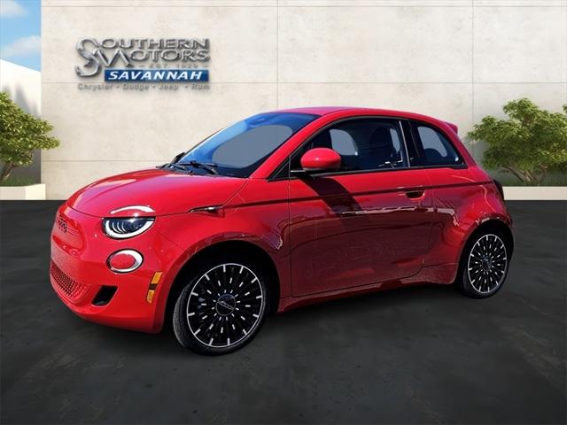 2024 Fiat FIAT 500e 500e INSPI(RED)