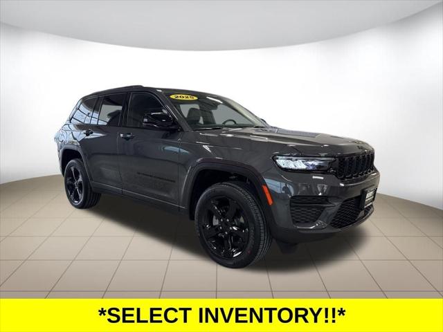 2025 Jeep Grand Cherokee GRAND CHEROKEE ALTITUDE X 4X4