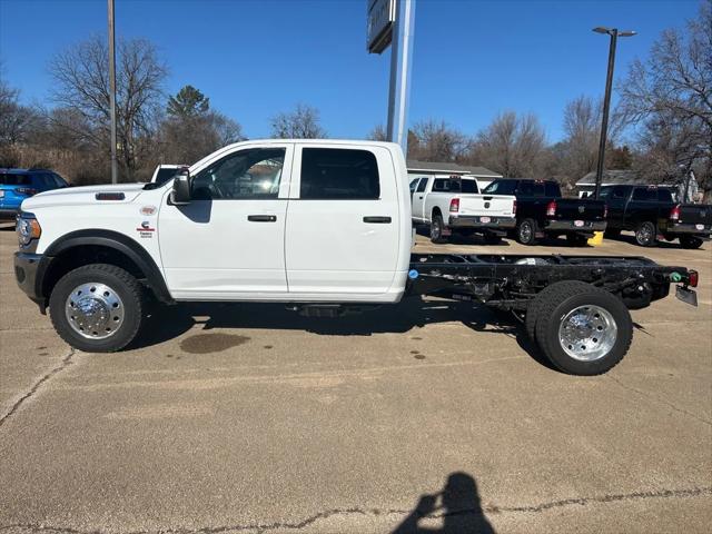 2024 RAM Ram 4500 Chassis Cab RAM 4500 TRADESMAN CHASSIS CREW CAB 4X4 60 CA