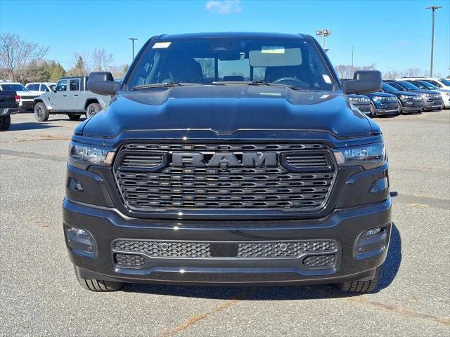 2025 RAM Ram 1500 RAM 1500 TRADESMAN CREW CAB 4X4 57 BOX